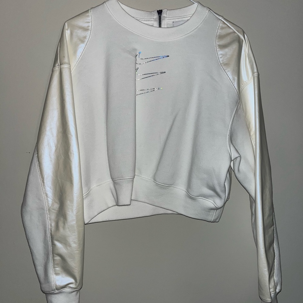 Nike sweatshirt